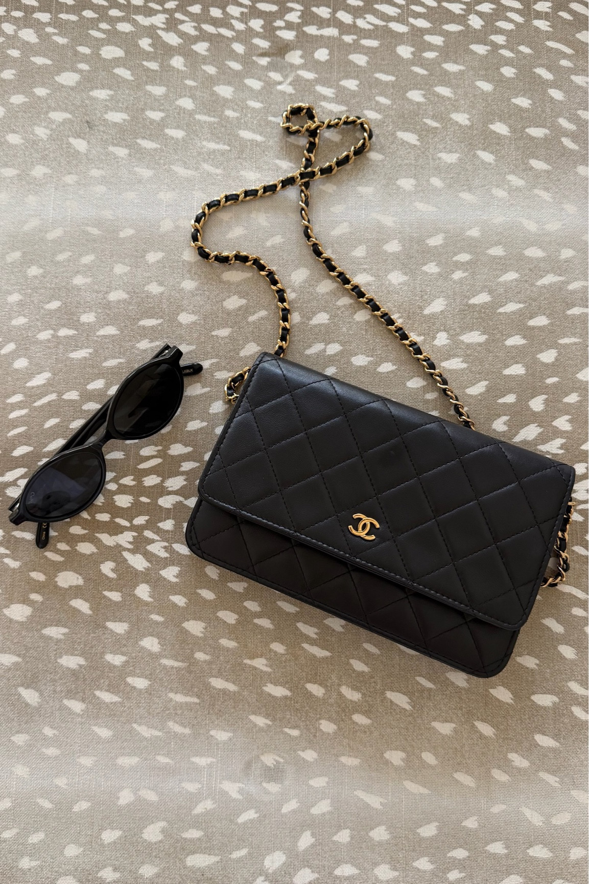 Use code Loren Chandler for your first month free on Vivrelle!! So good for getting luxury pieces. I am linking similar bags here! 

#LTKdayinmylife