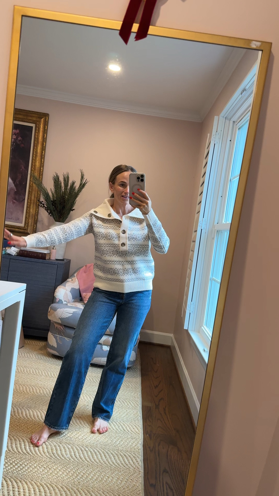 This sweater is so comfortable and has a subtle shimmer so it’s perfect for winter!

#LTKootd #LTKHoliday #LTKSeasonal