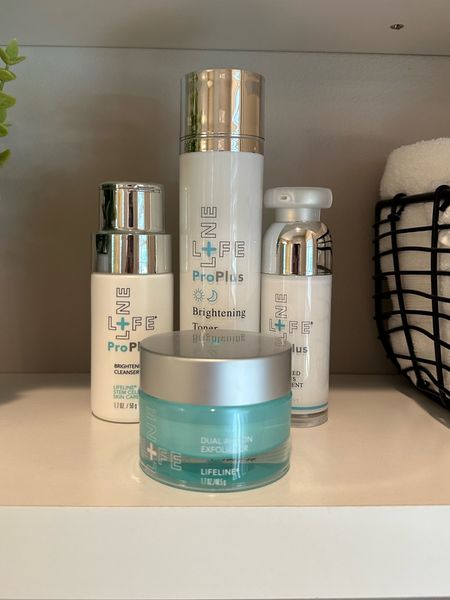 #lifelineskincare #stemcellskincare #antiagingskincare
Definitely encourage you all to check out these products.
Use code TIFFANY50 on all regular priced products

#LTKbeauty