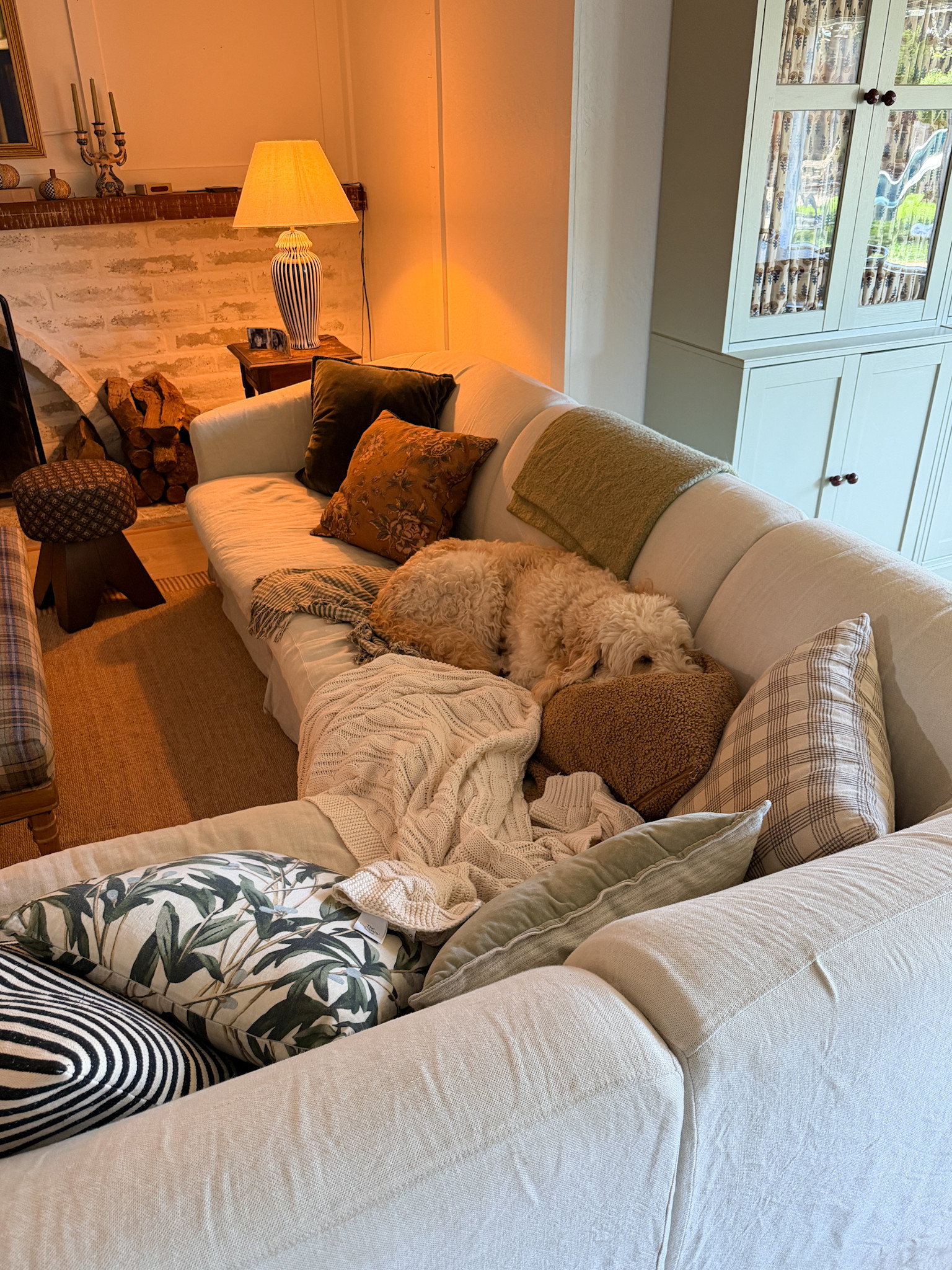 A little cozy moment at home  

 #LTKSeasonal #LTKHome