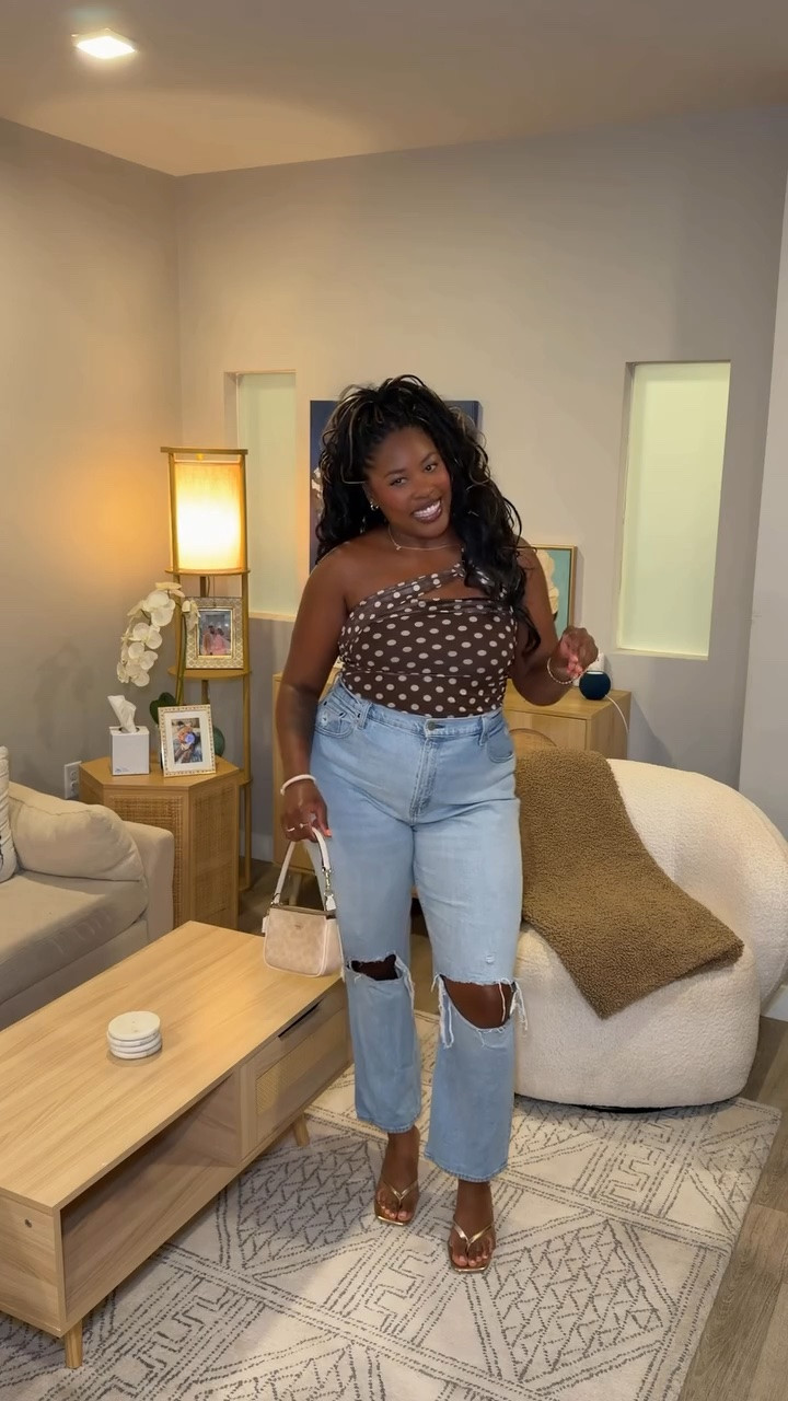 outfit of the night 🤎

@prettylittlething  @amazonfindsandfashion @abercrombie   @fentybeauty 
-
-
-
-
-

#affordablefashion #fashion #outfitofthenight #blackgirl #midsize

#LTKMidsize