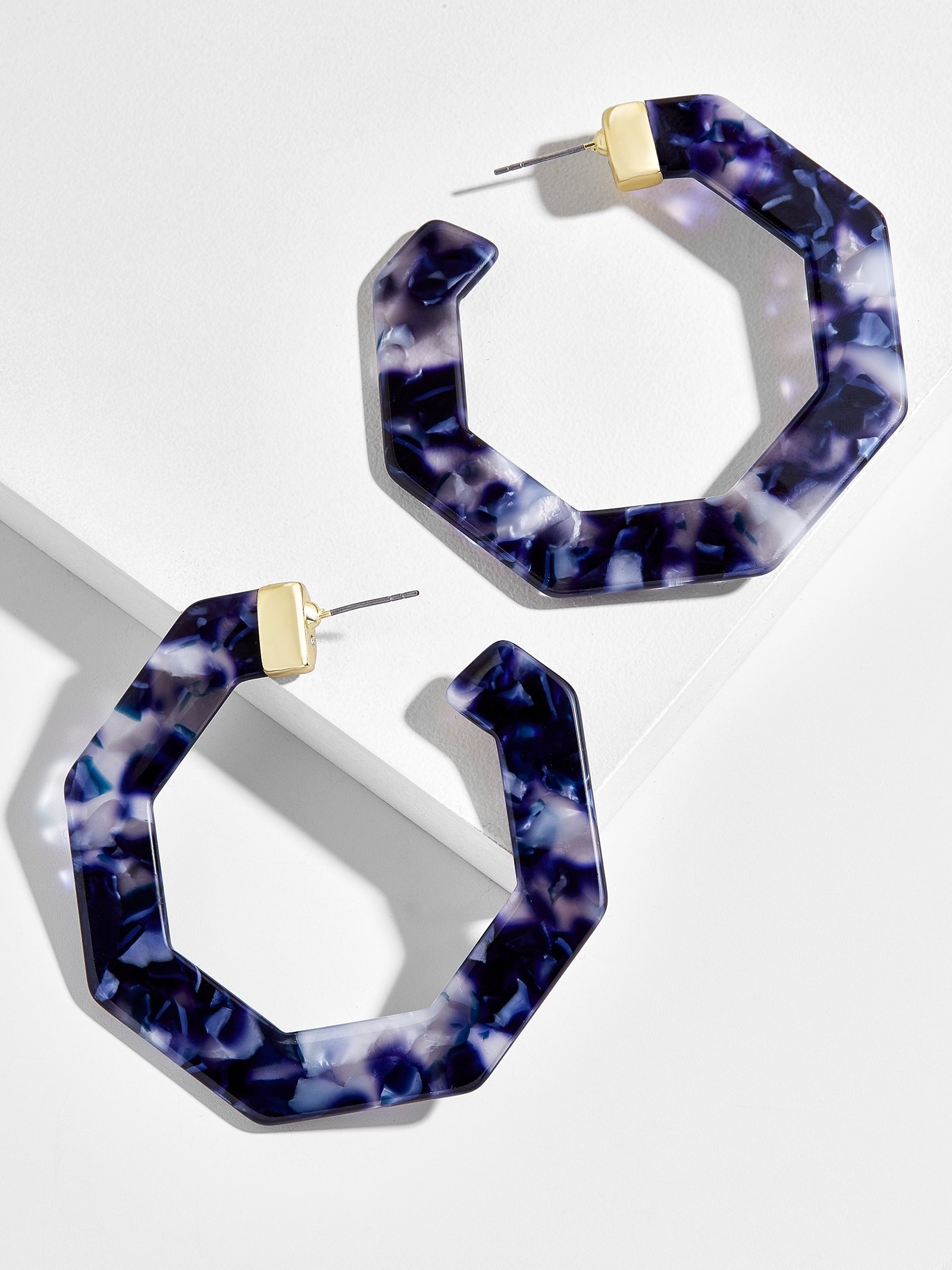Dex Resin Hoop Earring | BaubleBar (US)