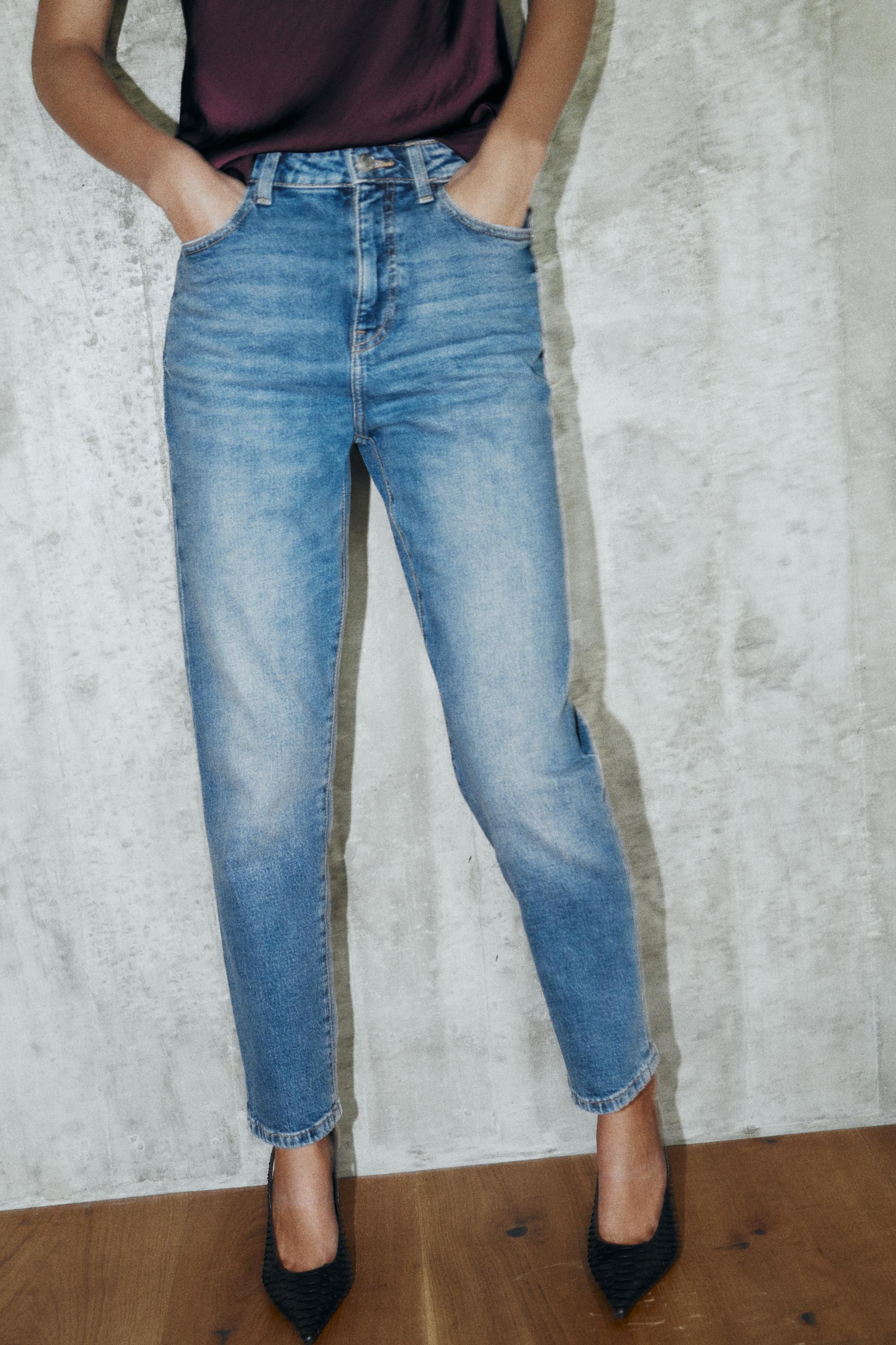 Z.01 MOM FIT HIGH WAIST JEANS | Zara US