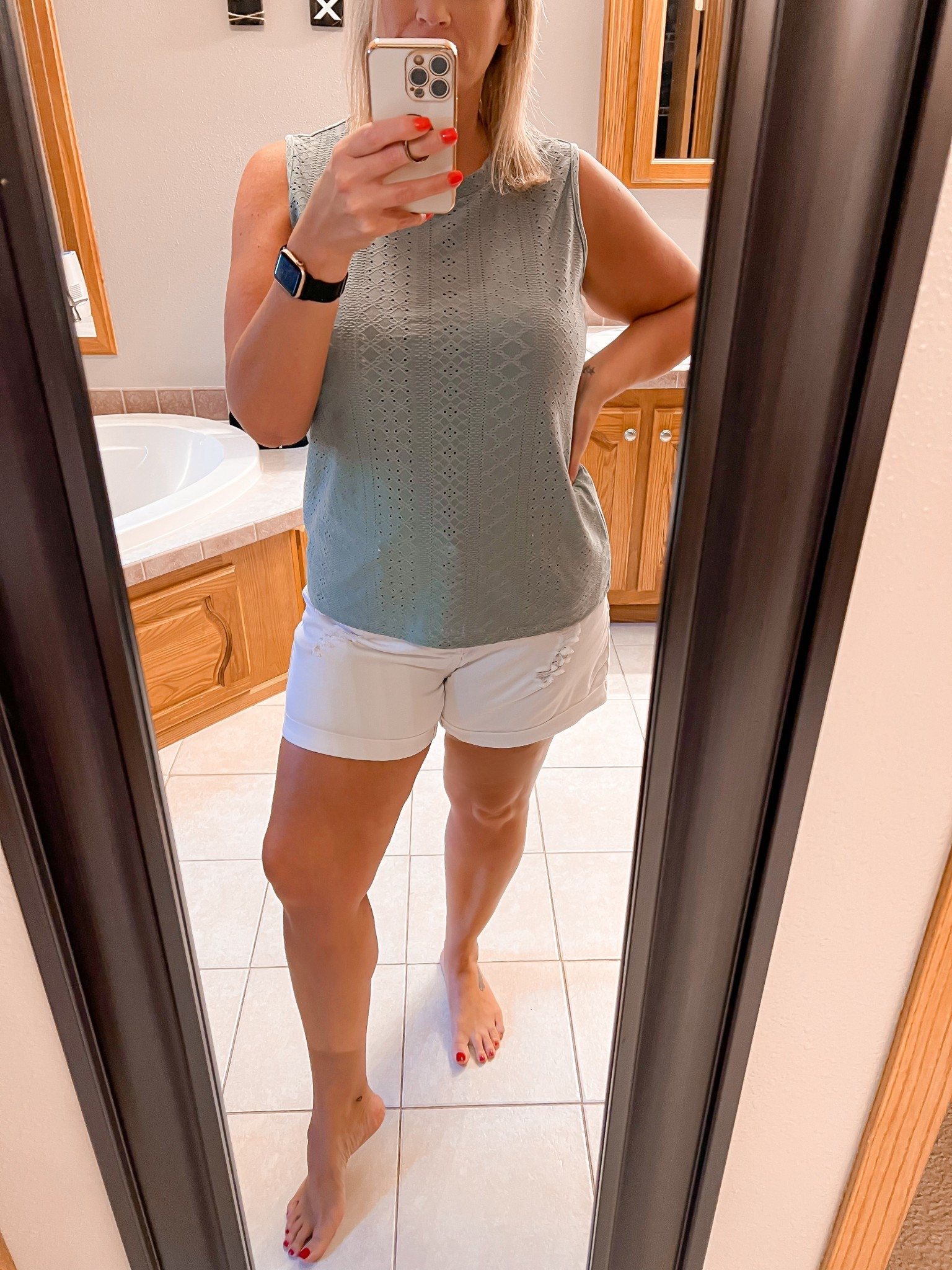 OOTD - Couldn’t find my exact shorts

#LTKOver40 #LTKFindsUnder50 #LTKMidsize