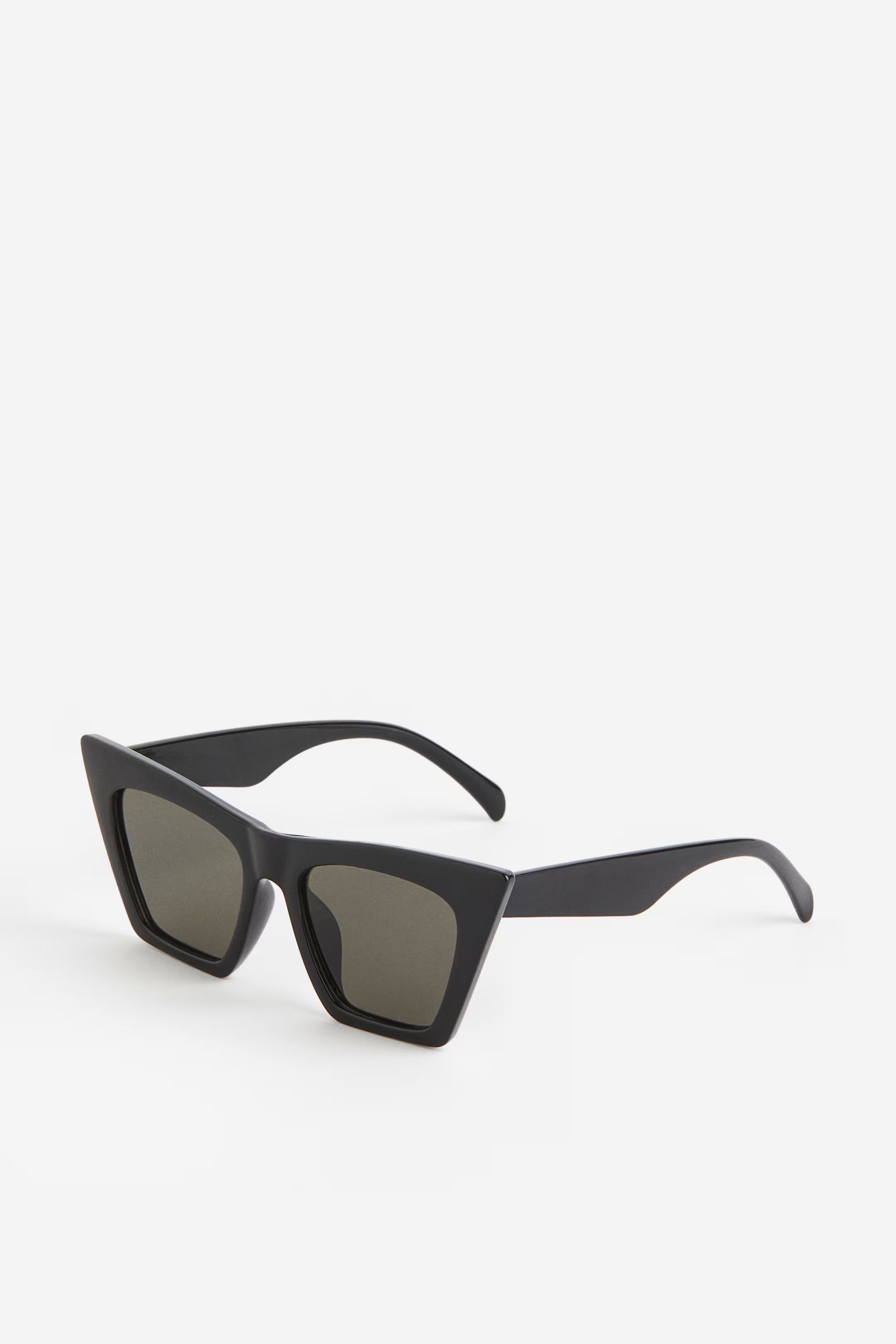 Polarised sunglasses | H&M (UK, MY, IN, SG, PH, TW, HK)