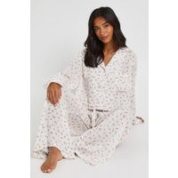Womens Petite Ditsy Floral Print Cheesecloth Long Sleeve Shirt & Trousers Pyjama Set - Pink - 16, Pink | Boohoo.com (UK & IE)
