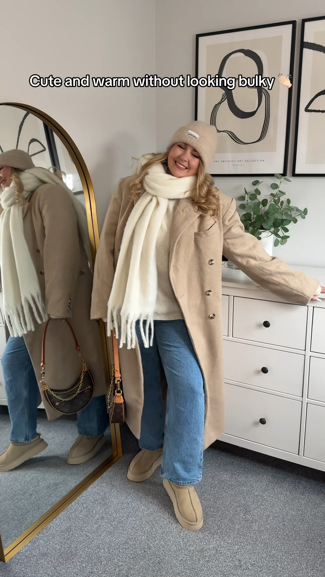 How to look cute without bulky when it’s freezing cold ✨🫶🏻❄️

#LTKgrwm #LTKootd #LTKMidsize