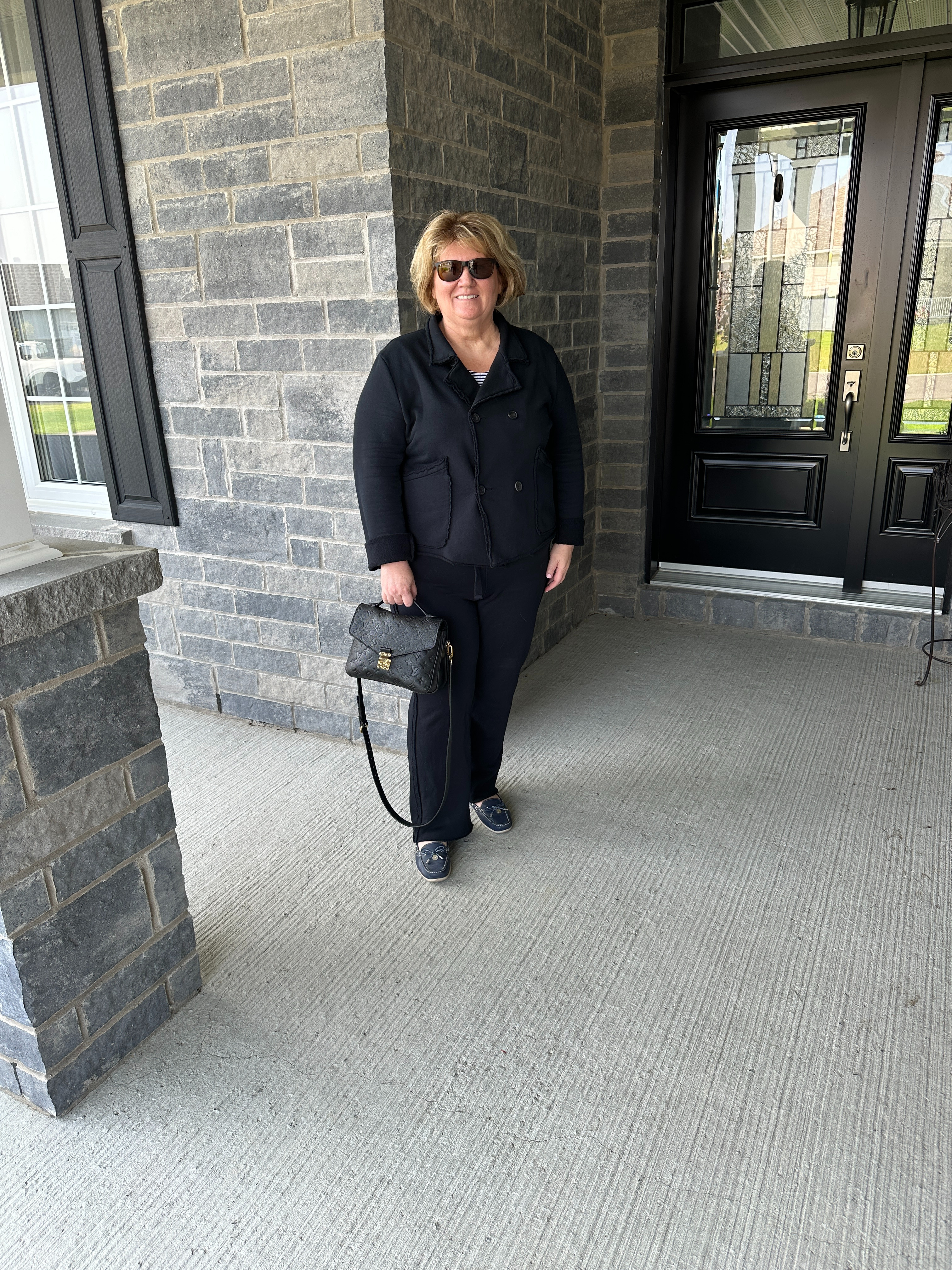 Frank & Eileen is having a Black Friday sale, 20% off everything. I wear size XL in tops and bottoms.

I've linked some of my favorite pieces.

 

 #LTKCyberWeek #LTKSaleAlert #LTKStyleTip