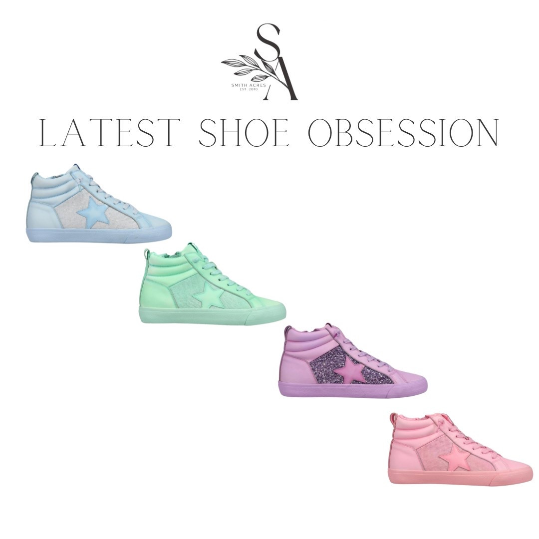 In case you needed a new pair of shoes today! These vibrant colors are perfect for Spring 🌼 
I was able to snag the sky blue pair! 😍