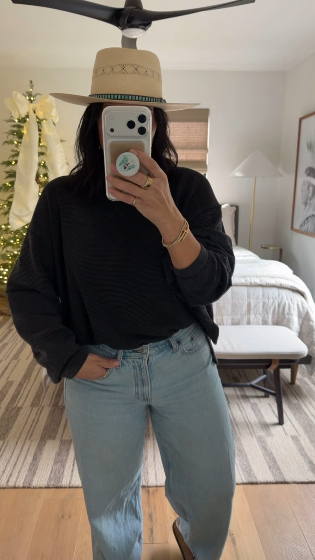 Top size medium (it’s oversized), jeans size 30 (I’m a size 10), shoes fit tts. 


#LTKOver40 #LTKSaleAlert #LTKMidsize