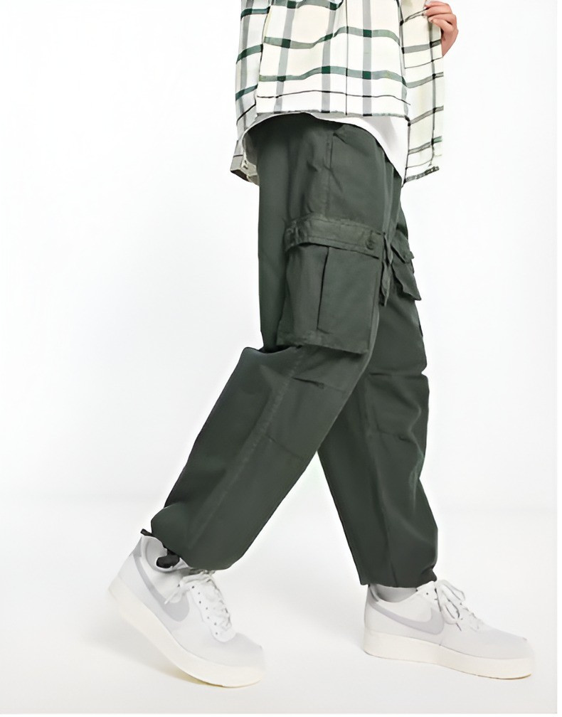 Seriously obsessed with these River Island 90's cargo pants! The perfect blend of retro cool and modern style. Super versatile for all your casual looks. Tap to shop before they're gone! #RiverIsland #CargoPants #90sFashion #RetroStyle #GreenPants #MustHave #ShopNow

#LTKActive #LTKU #LTKStyleTip