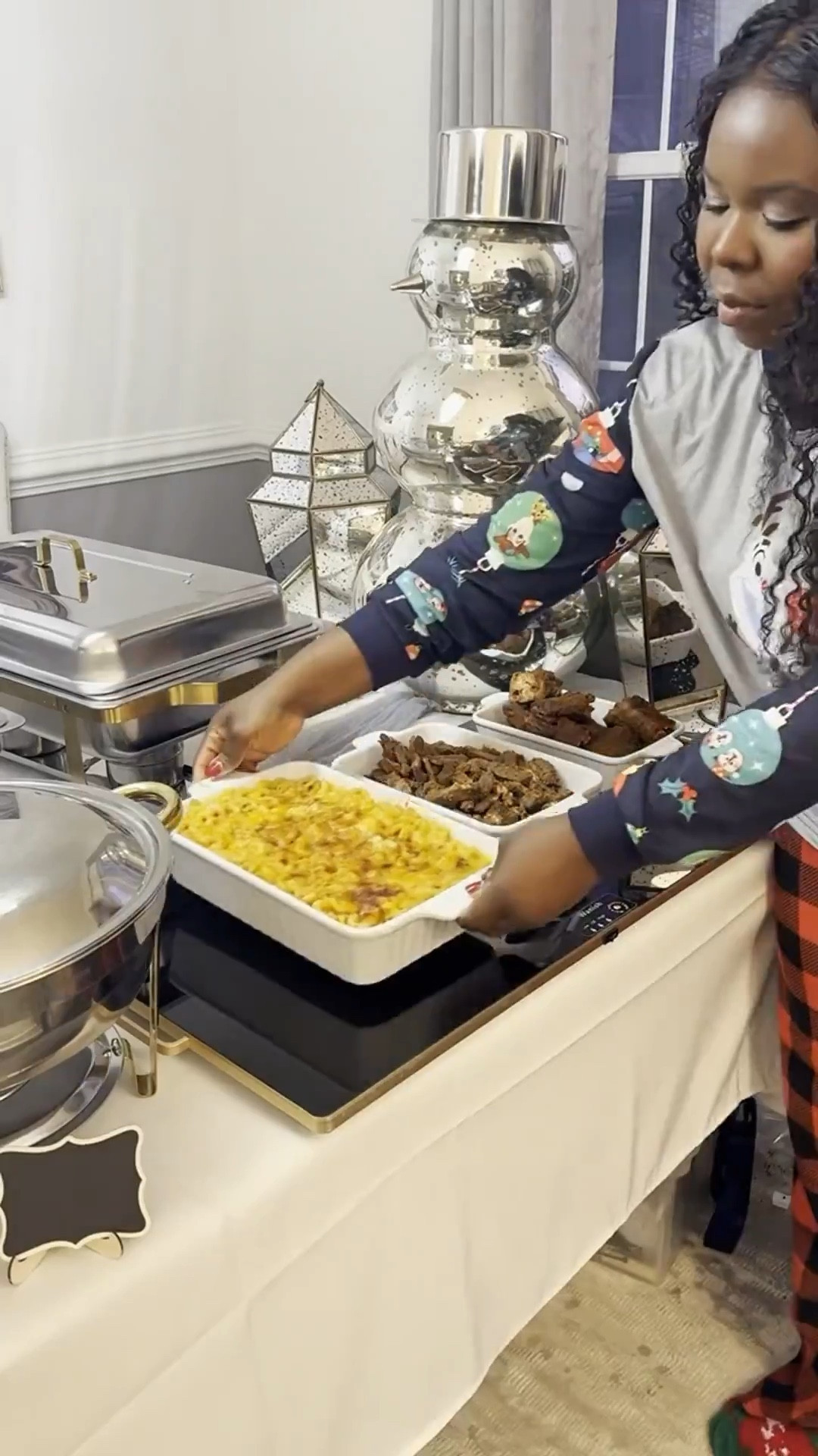 Throwback to holiday hosting, sharing some of my favorite hosting faves for big crowds ahead of the big game!

#LTKfoodie #LTKHome #LTKSaleAlert