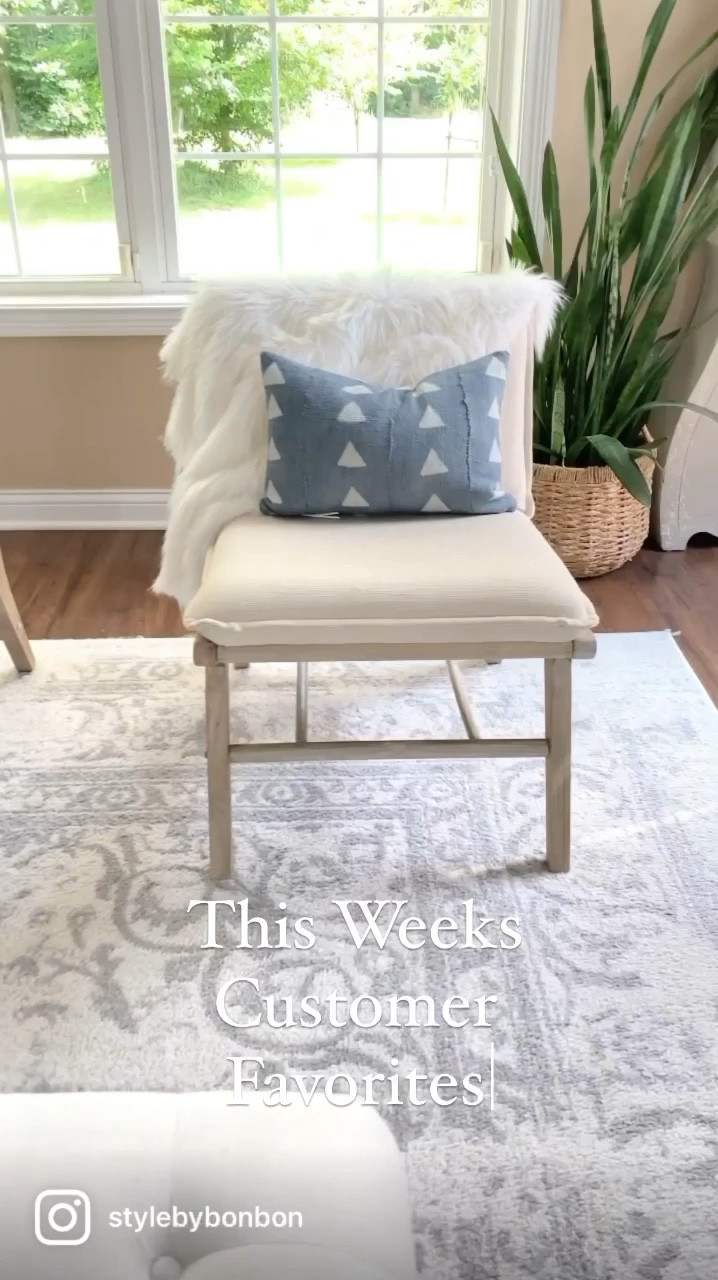 Pillow Talk • Woven Texture, Tone, Size and Styling Inspiration at your fingertips. Browse our Custom Collection for your Home Beautification Project 

#LTKVideo #LTKHome #LTKFindsUnder100