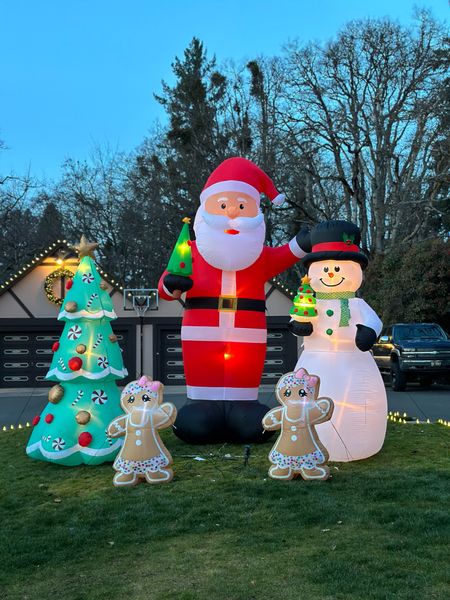 Make Christmas tacky again, love these inflatable Christmas characters! The Santa is absolutely giant 😂

#LTKHoliday #LTKSeasonal #LTKhome