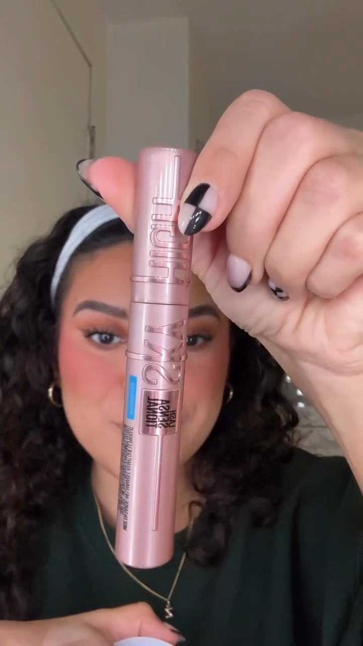 loving this mascara by @maybelline ✨sky high✨ 

#mascara #maybelline #skyhigh #makeup #microinfluencer

#LTKvlog #LTKBeauty #LTKgrwm