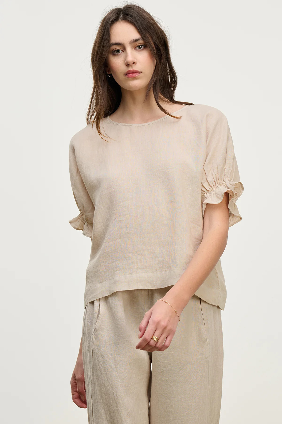 EMILY WOVEN LINEN RUFFLE SLEEVE TOP | Velvet by Graham & Spencer