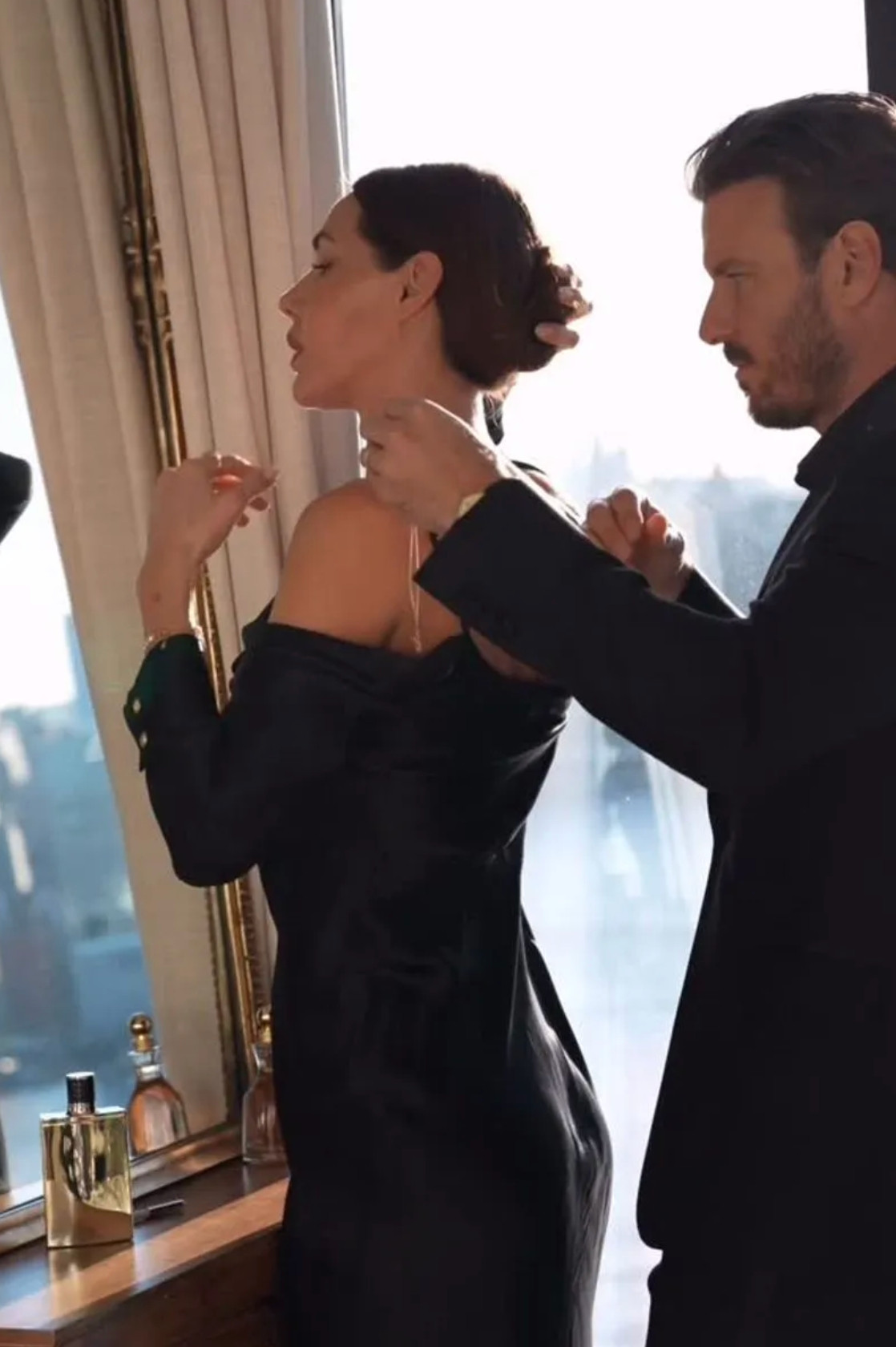 I am addicted to his scent… @jimmychoo Man Parfum starts off fresh and a little spicy, but give it a minute and it turns warm, smooth, sexy!  It’s not loud or try-hard, it’s the kind of scent you notice when you’re close to someone. I’m very into this. @jimmychoo @macys #JimmyChooManParfum ad 

 #LTKootd #LTKTravel #LTKWedding