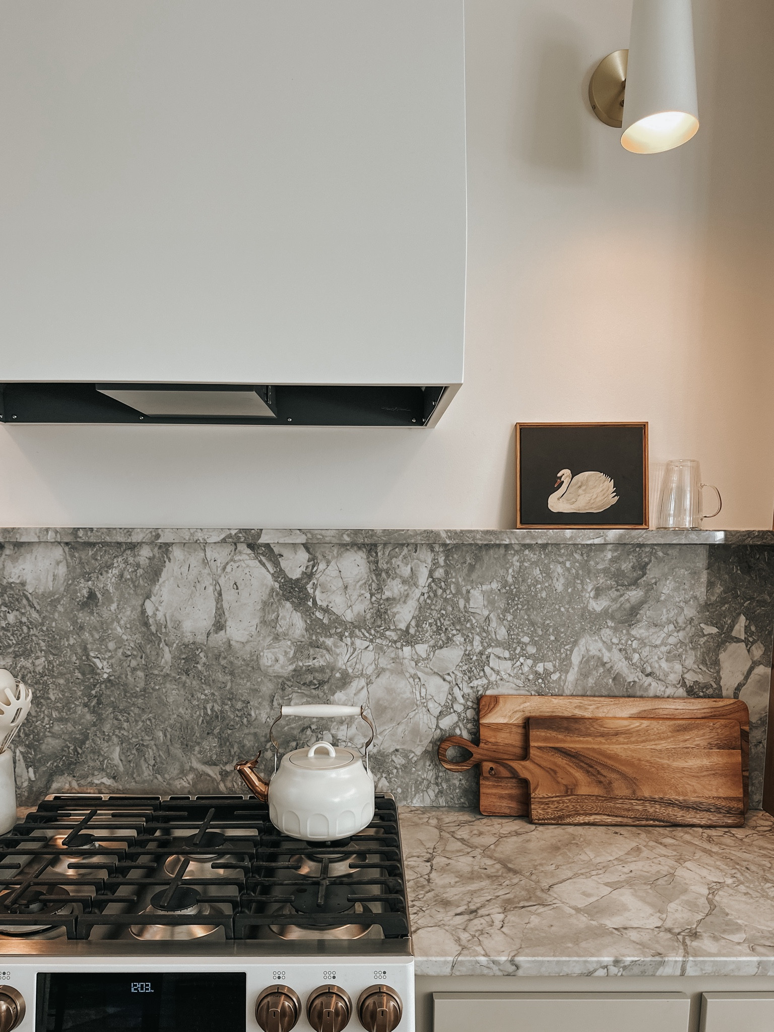 Cutest teapot from Target’s new Hearth & Hand line!

@target #target #targethome

#LTKHome #LTKFindsUnder50