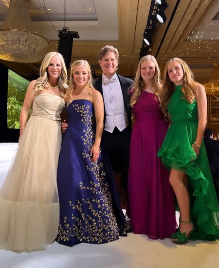 Beautiful ball gowns! I’ve learned my girls, and other favorites that are great for black tie event, and Summer weddings



#LTKFind #LTKstyletip #LTKfamily