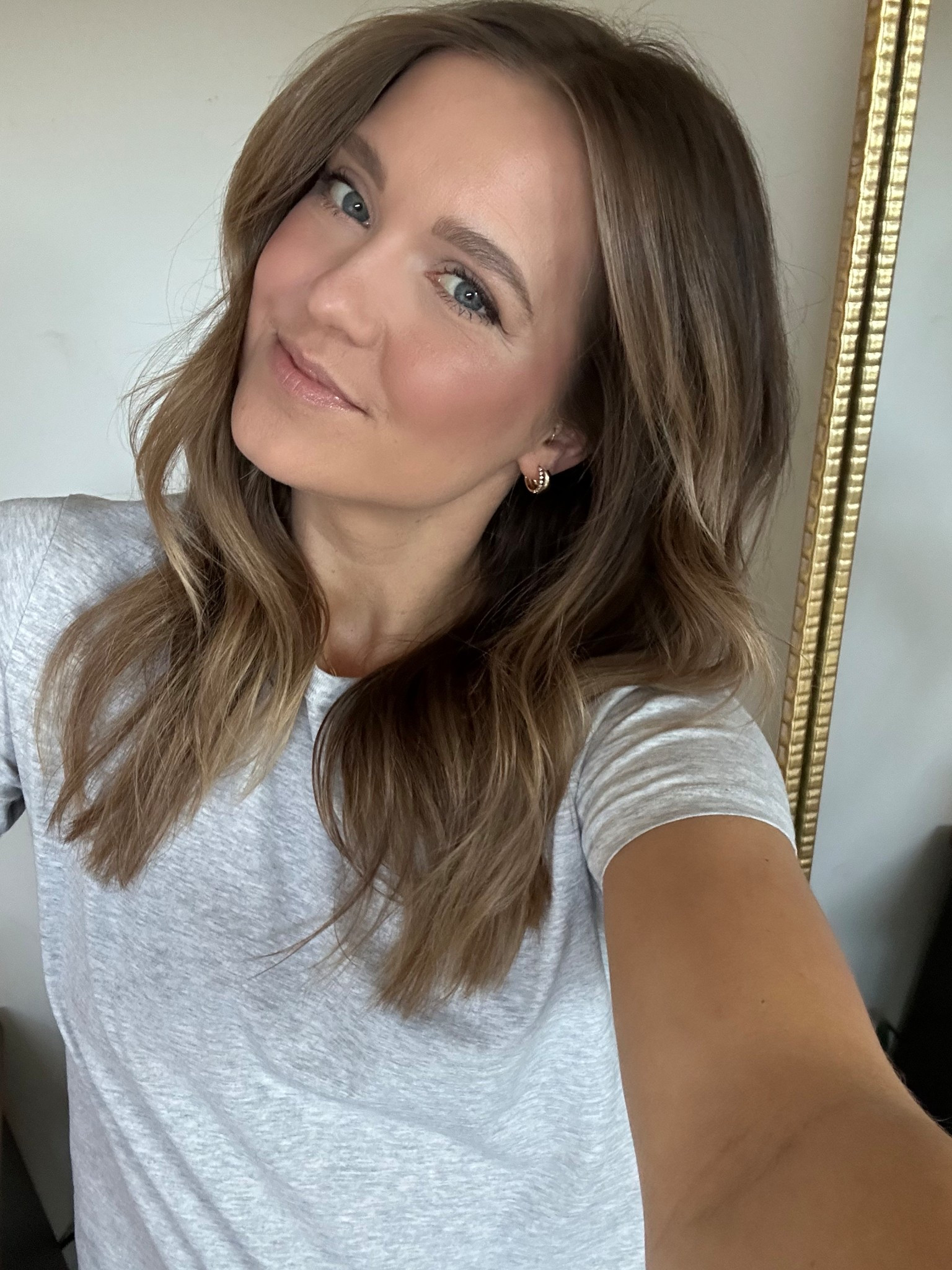 Sephora sale picks!! 

My tried & trues
-cc cream in light medium
-contour cool bronze 
-blush believe 
-radiant concealer 27s
-SETTING SPRAY
-setting powder cupcake 
-powder blush sublime flush
-brows taupe
-lips taupe 
:) 