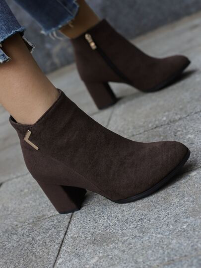 Suede Metal Decor Point Toe Zipper Side Chunky Heeled Classic Boots
   SKU: sx2208036747863726   ... | SHEIN