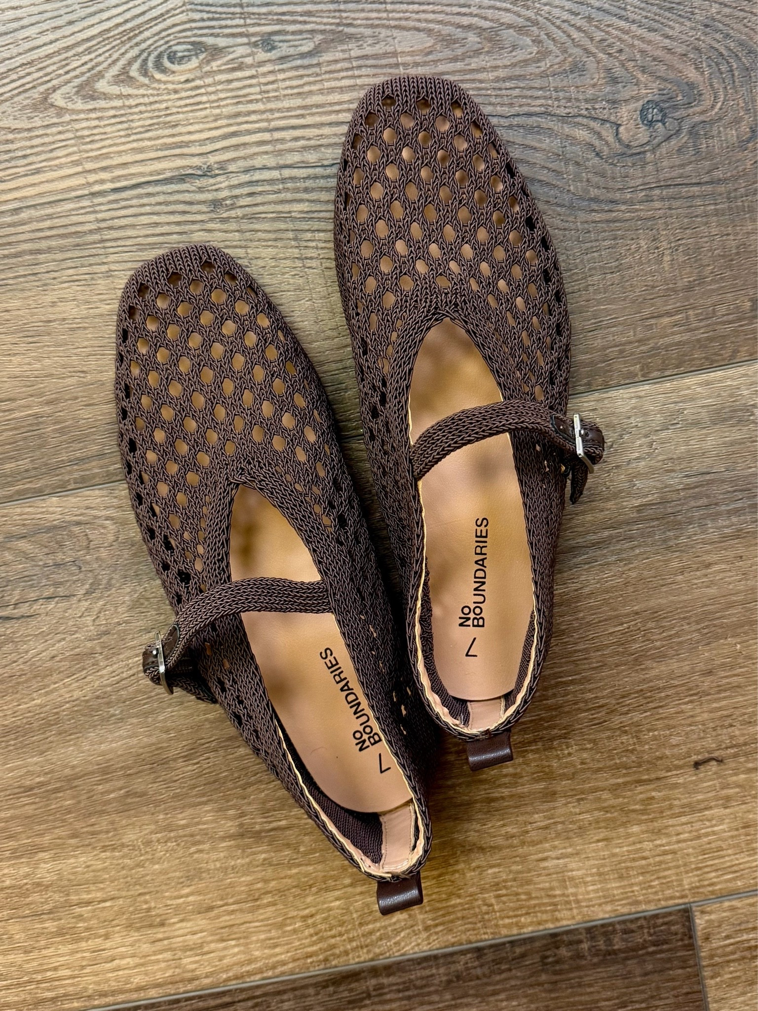 Brown woven flats from Walmart 😍

Runs TTS 

Absolutely! Here are plenty of searchable keywords separated by commas:

mesh Mary Jane flats, Walmart shoes, Walmart fashion, Walmart finds, affordable shoes, budget fashion, Mary Jane flats, mesh flats, breathable flats, summer shoes, trendy flats, cute flats, everyday shoes, comfy shoes, women’s shoes, casual style, chic style, neutral shoes, woven flats, ballet flats, flat shoes, viral Walmart finds, Walmart style, fashion finds, affordable style, outfit inspiration, capsule wardrobe, mom style, teacher outfits, workwear shoes, spring shoes, summer fashion, easy outfits, everyday fashion, Walmart haul, shoe finds, stylish on a budget, fashion deals, cute Walmart shoes, comfortable flats, toe coverage shoes, classic style, minimalist fashion, old money style, elevated basics, on trend shoes

#LTKootd #LTKOver40 #LTKWorkwear