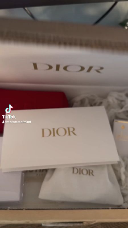 Holiday glam PLUS a gorgeous gold clutch with free engraving? Sign me up! Get FOUR lipsticks in this Dior beauty holiday gift set! 

#LTKbeauty #LTKGiftGuide #LTKHoliday