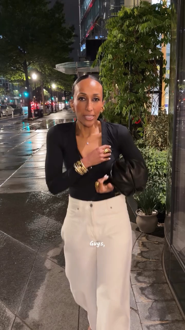 Tonight’s look was all about simple pieces styled the right way 🖤 Perfectly cut white barrel jeans, a dangerously deep V black bodysuit, minimal black strappy sandals and the softest butter leather clutch. Clean, effortless and confident with just the right amount of edge.

Also can we talk about how I barely wore makeup tonight? ☺️ Just bronzer, blush, liner and a little lip. That’s the payoff of finally sticking to a skincare routine that’s actually been working for me. Skin has been skinning lately and I’m not mad about it.

Comment BLACK for links and follow for more real life outfits you’ll actually wear.

#LTKootd #LTKOver40