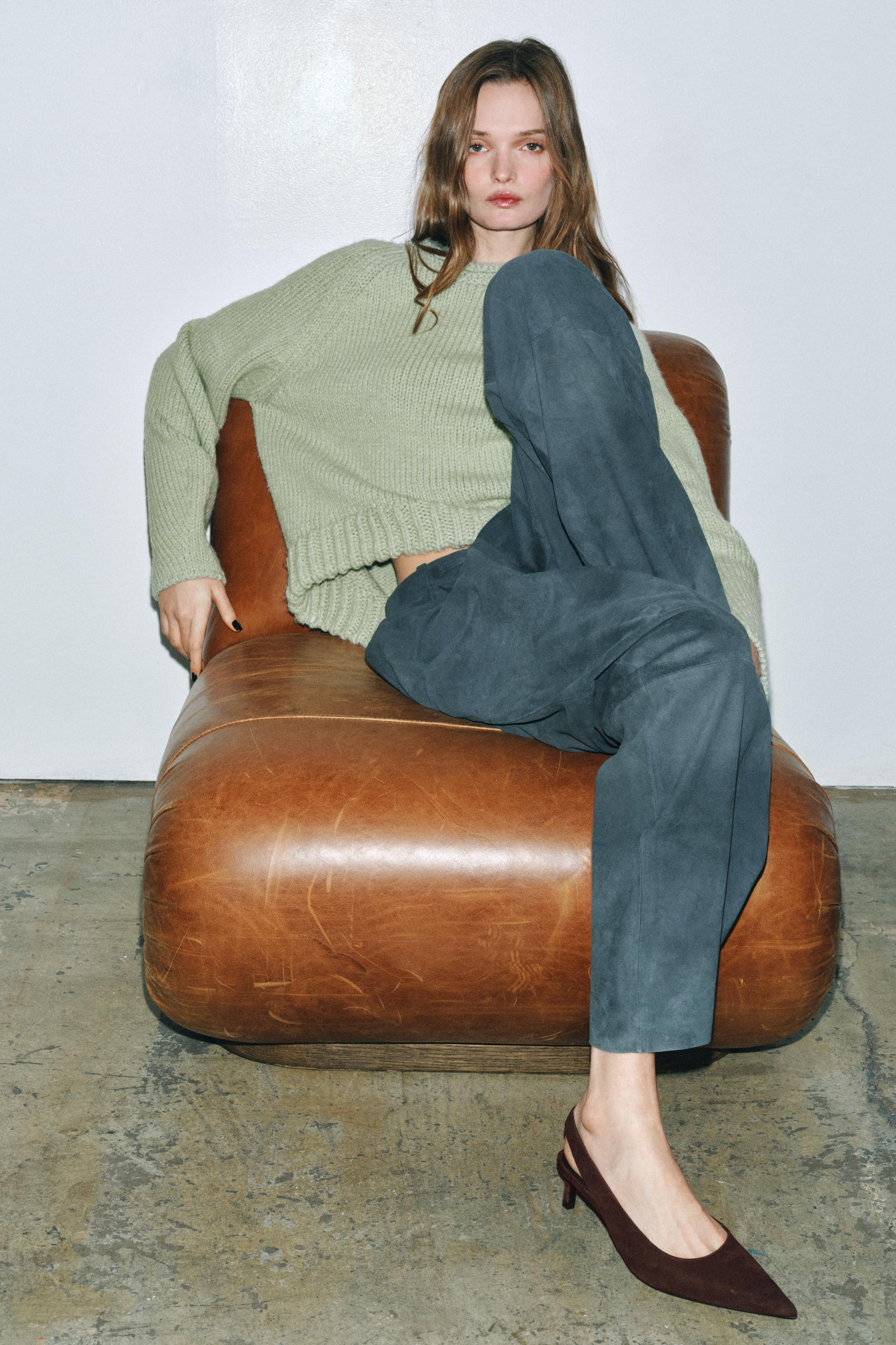 SUEDE KITTEN HEEL SLINGBACKS | Zara US