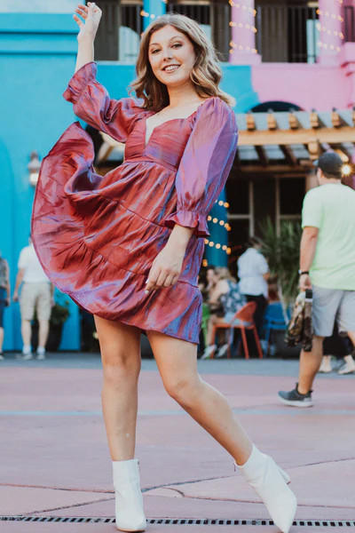 LET'S GET TO THE MAGIC DRESS | Nostalchicks