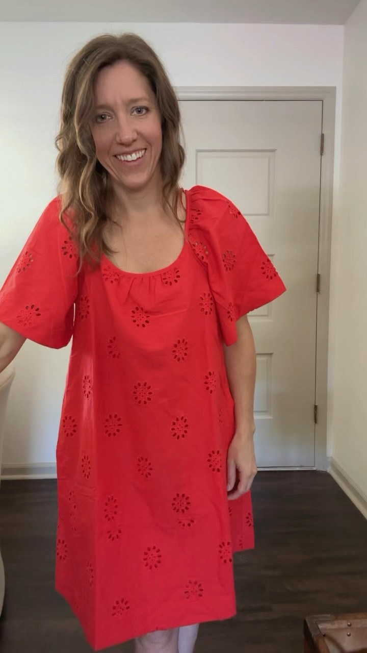 Walmart dress review 

Size down • I’m wearing an XS

#LTKfamily #LTKfindsunder50 #LTKfitness