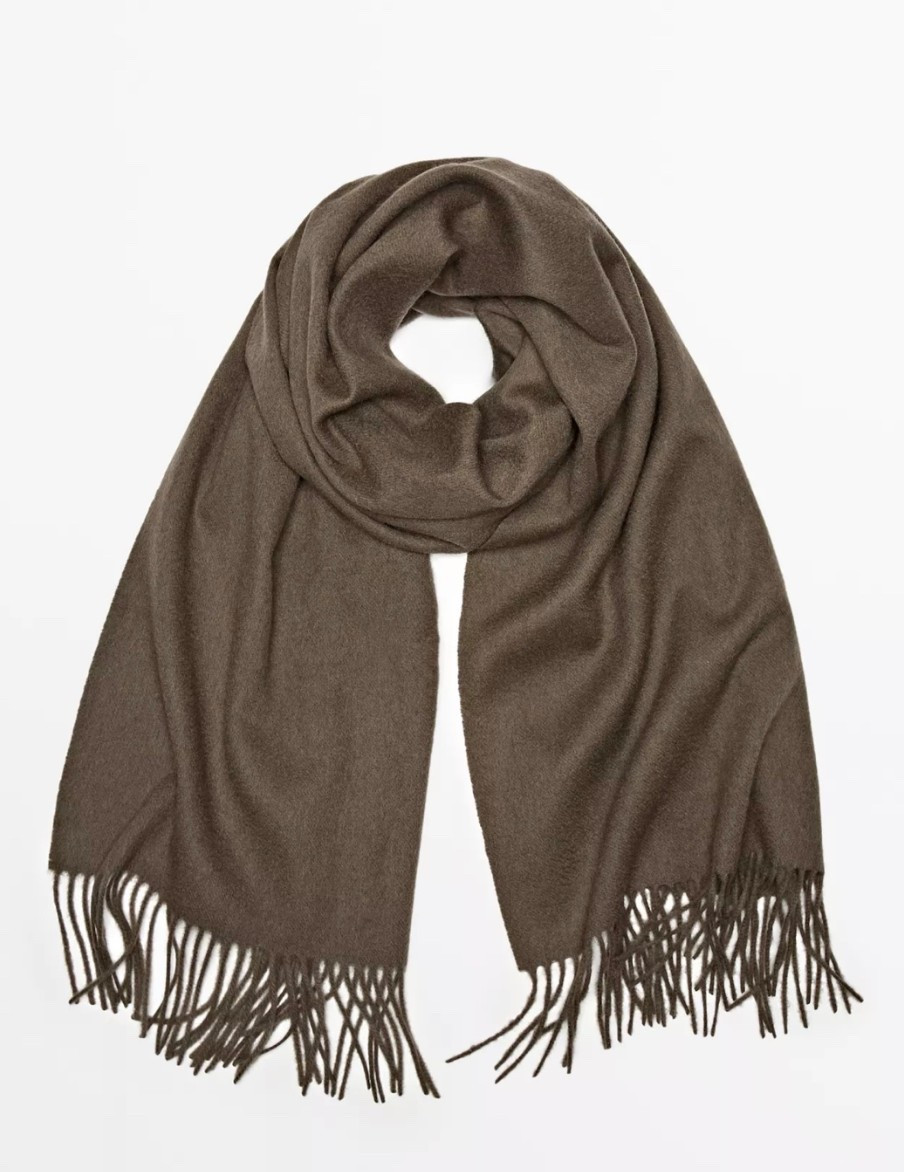 Massimo Dutti Men’s wool scarf
