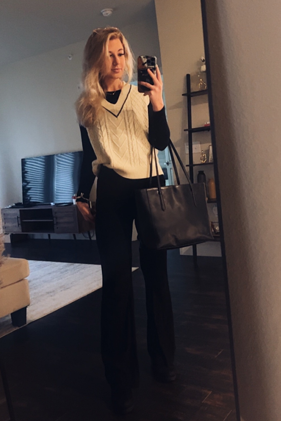 Work Outfit Check 

#LTKworkwear #LTKfit #LTKstyletip