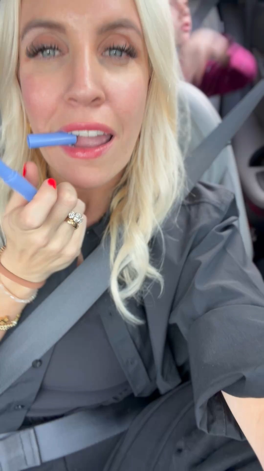 My new eyeshadow stick! 

#LTKFindsUnder50 #LTKselfcare #LTKmomlife