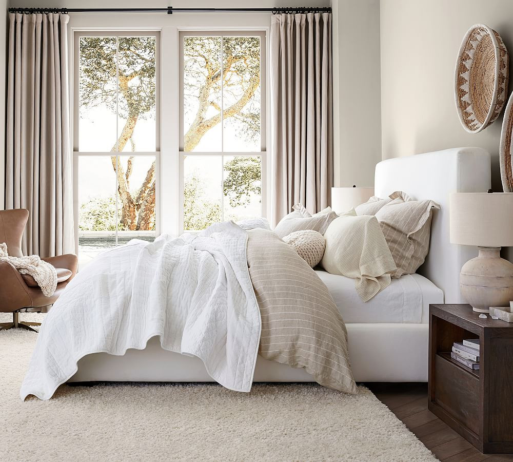 Big Sur Upholstered Platform Bed | Pottery Barn (US)