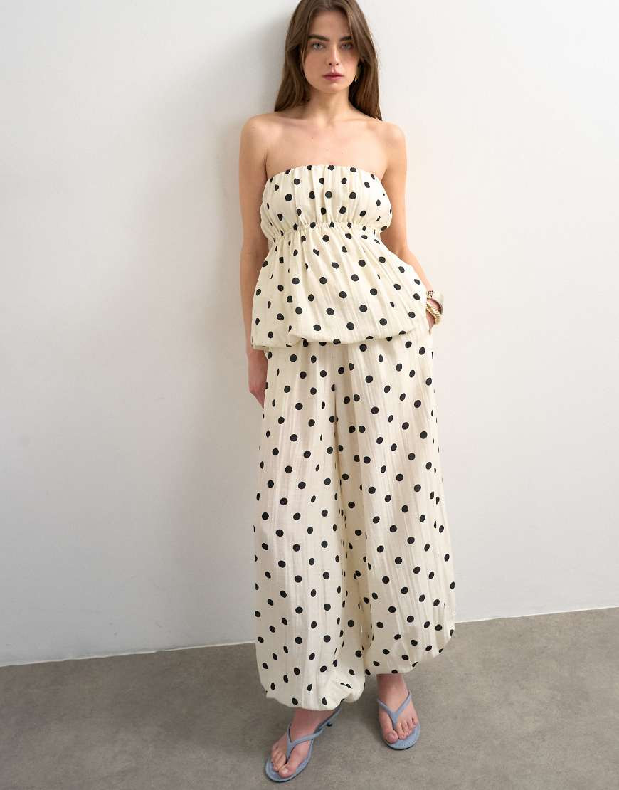 Topshop – Ballonhose in Weiß gepunktet, Kombiteil | ASOS (Global)
