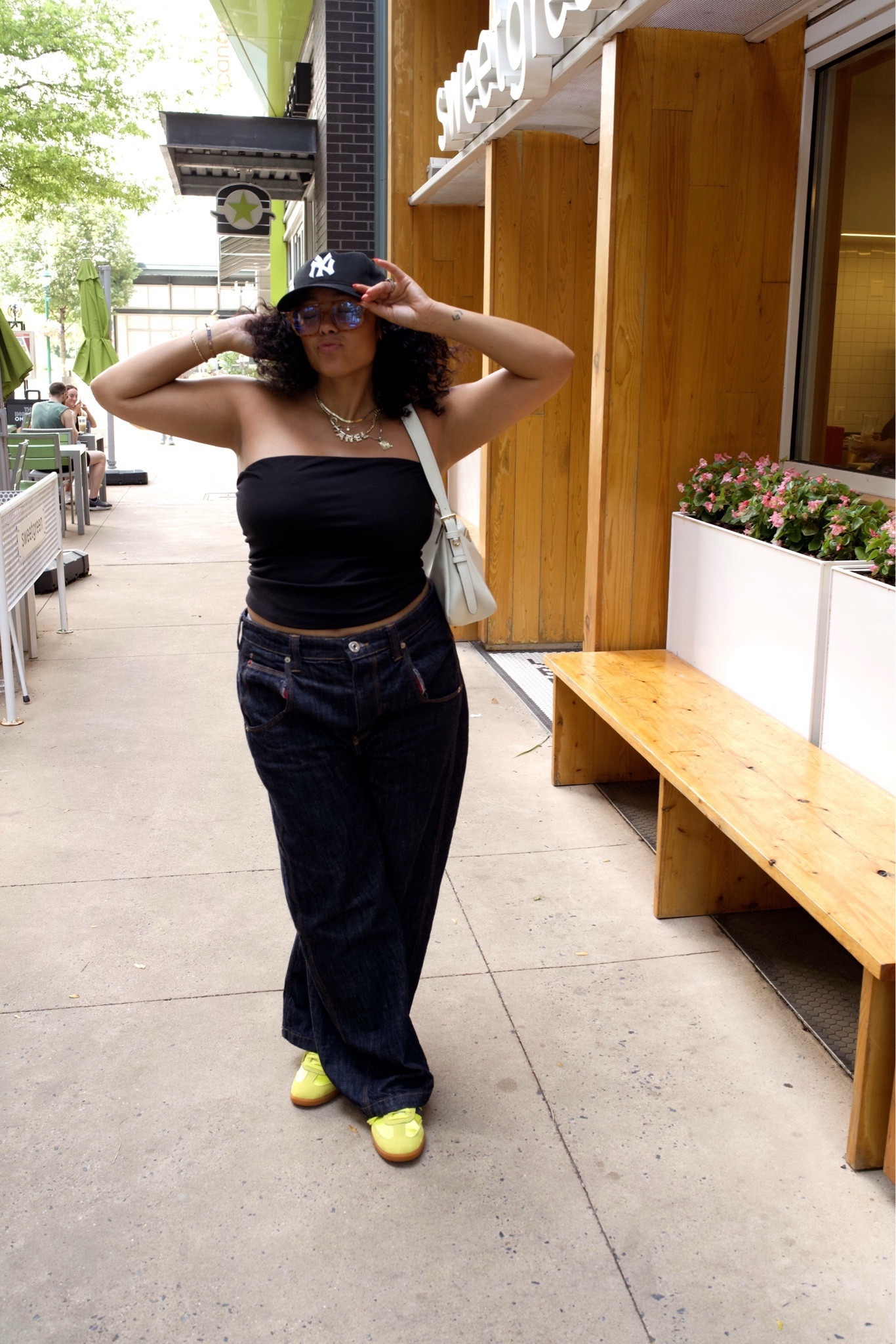 Coffee run and content fit 

#LTKbeauty #LTKmidsize #LTKitbag