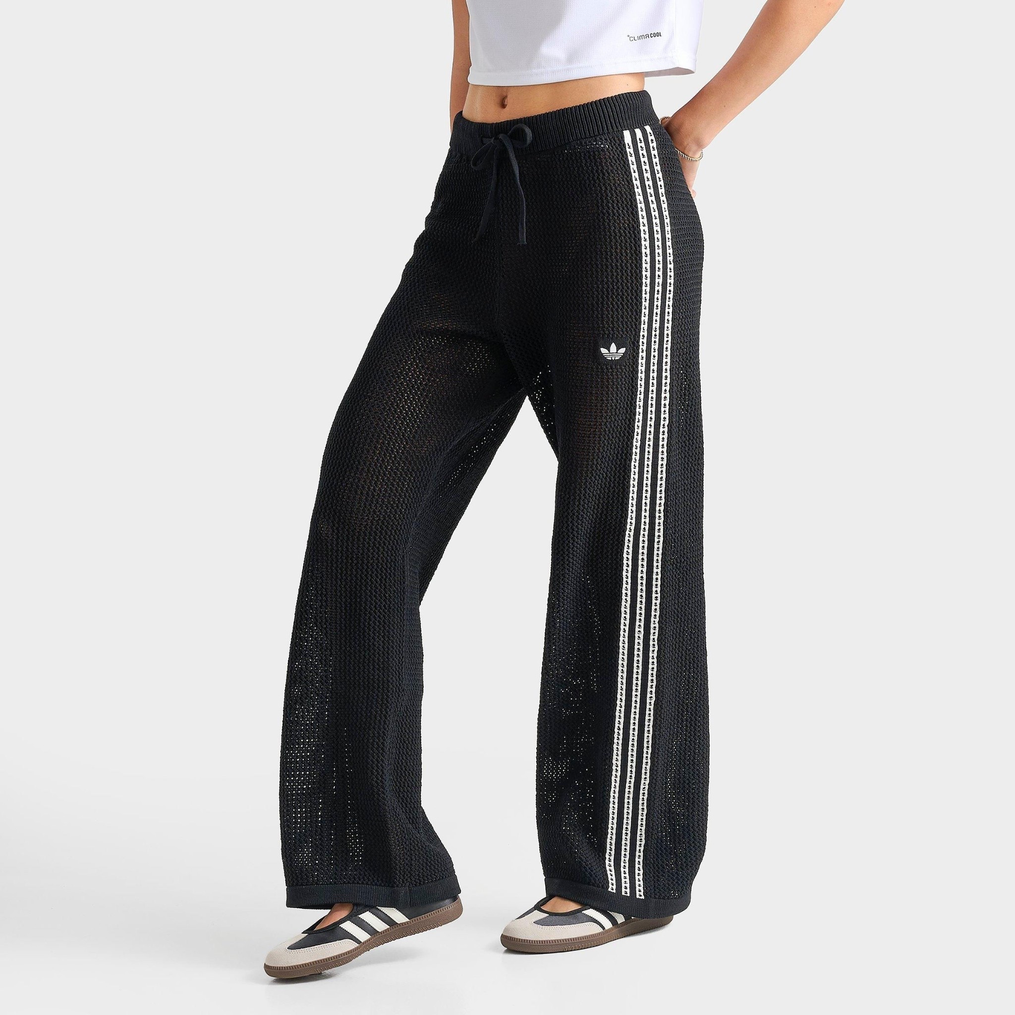 Spicy track pants 👌🏻