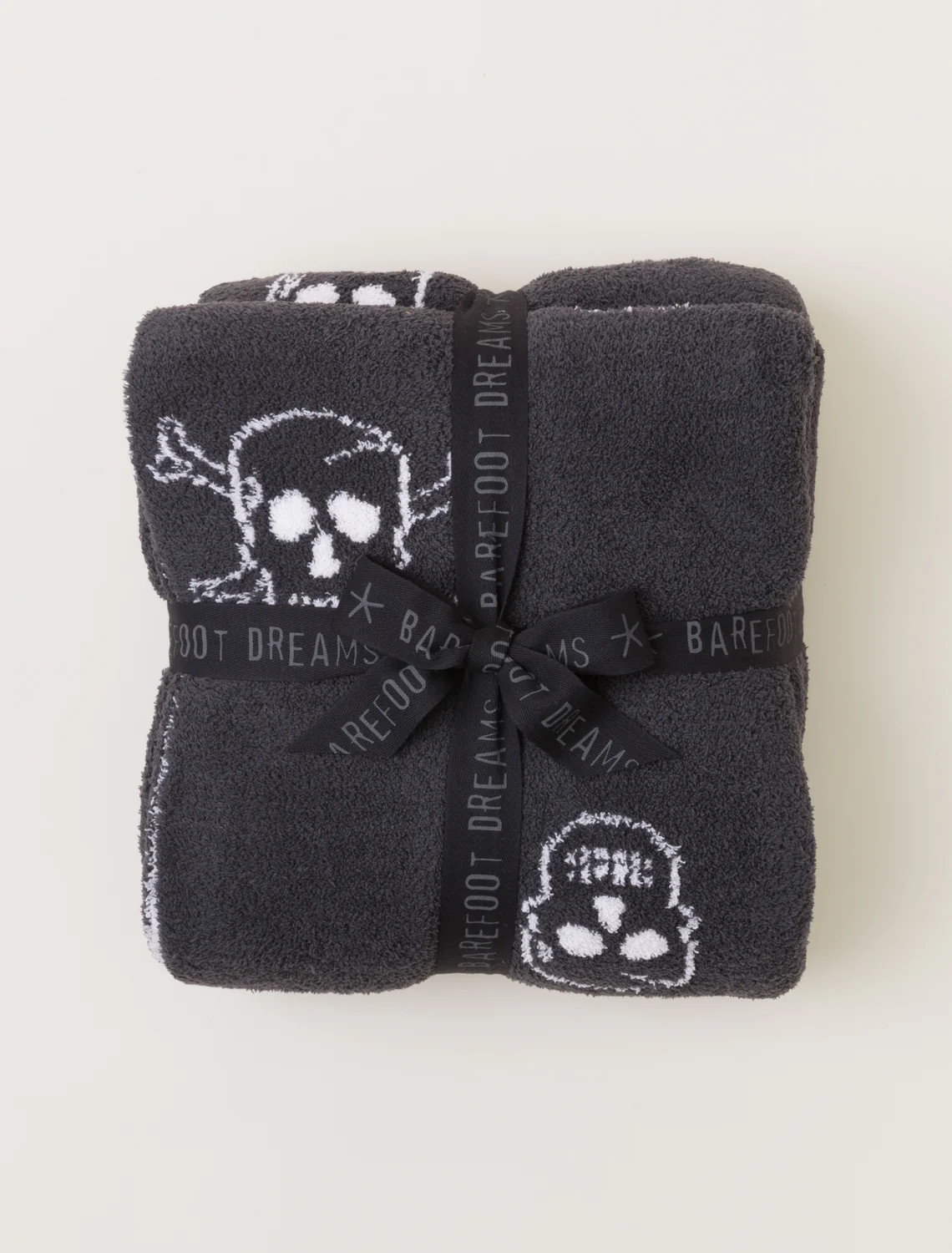 CozyChic® Skull Throw | Barefoot Dreams