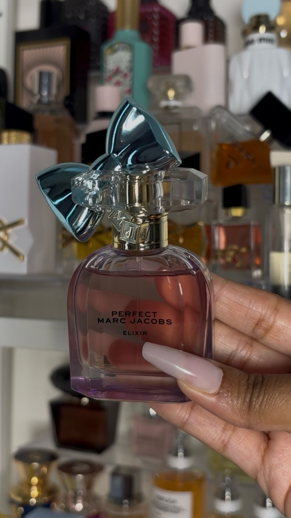 Perfume of the Day 🤍
Marc Jacobs Perfect Elixir Eau de Parfum

She’s warm, sweet, and gets compliments every time
Would you wear this? 👀

#FragranceOfTheDay #SmellGoodFeelGood #LuxuryScent

#LTKselfcare #LTKMothersDay #LTKBeauty