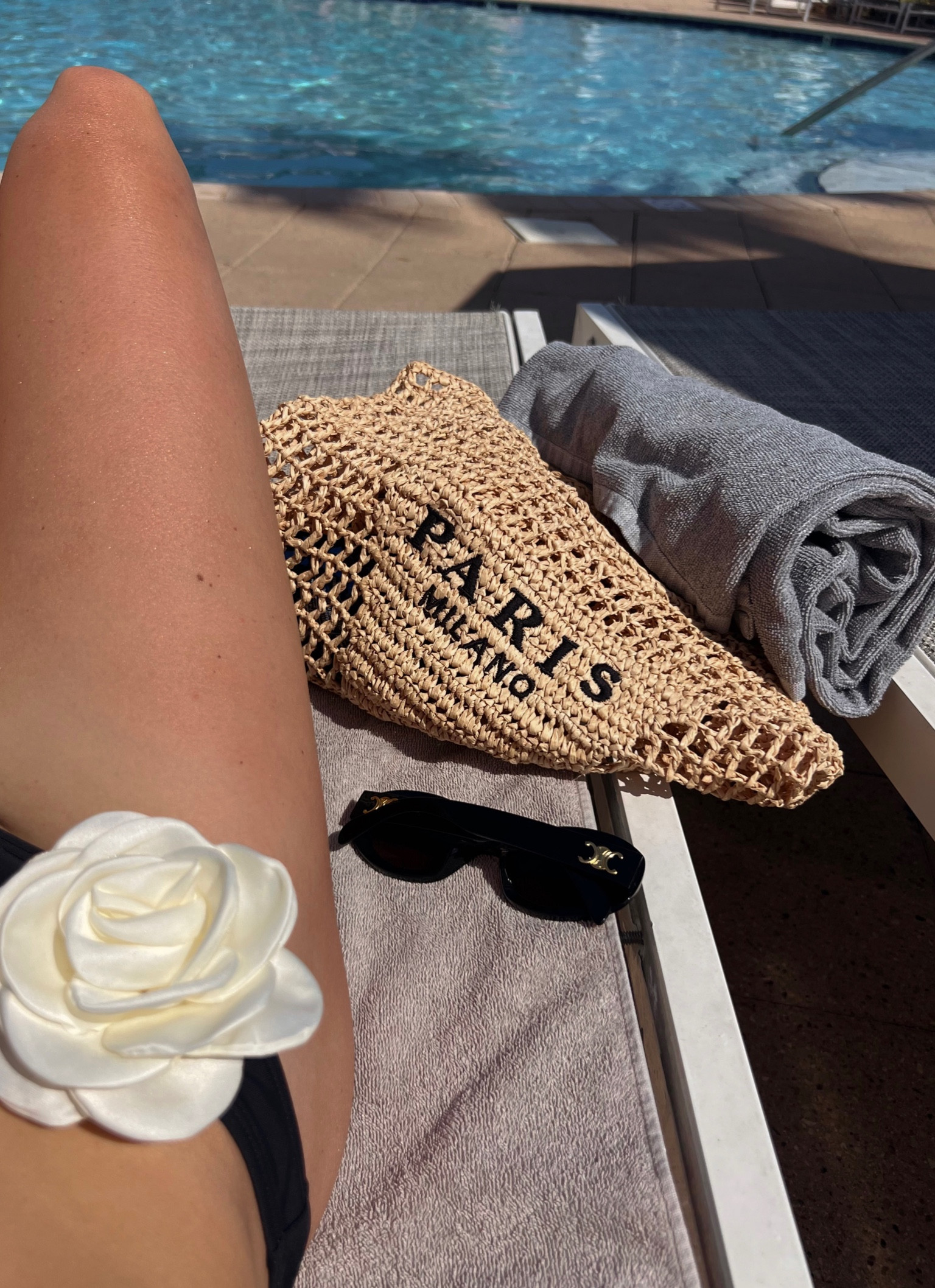 🖤🤍 Love these Amazon pool day finds!  #summer #beach #amazonfinds 

#LTKFindsUnder50 #LTKStyleTip