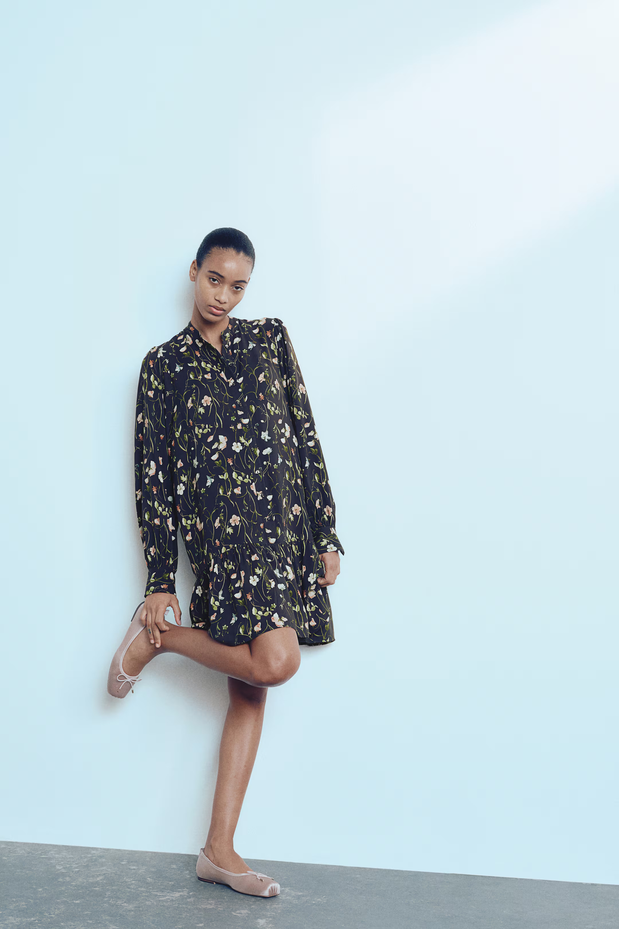 Patterned viscose dress | H&M (UK, MY, IN, SG, PH, TW, HK)