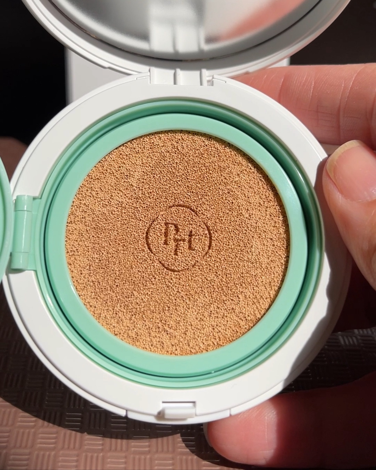 Wonder Relief Centella BB Cushion by Purito! #kbeauty


#LTKGiftGuide #LTKFindsUnder50 #LTKBeauty