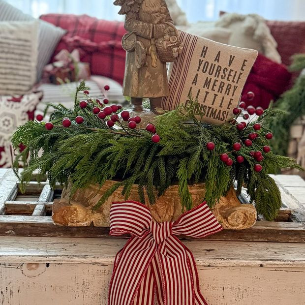 Hanging Cedar And Berry Wreath 20 Inch | Antique Farm House