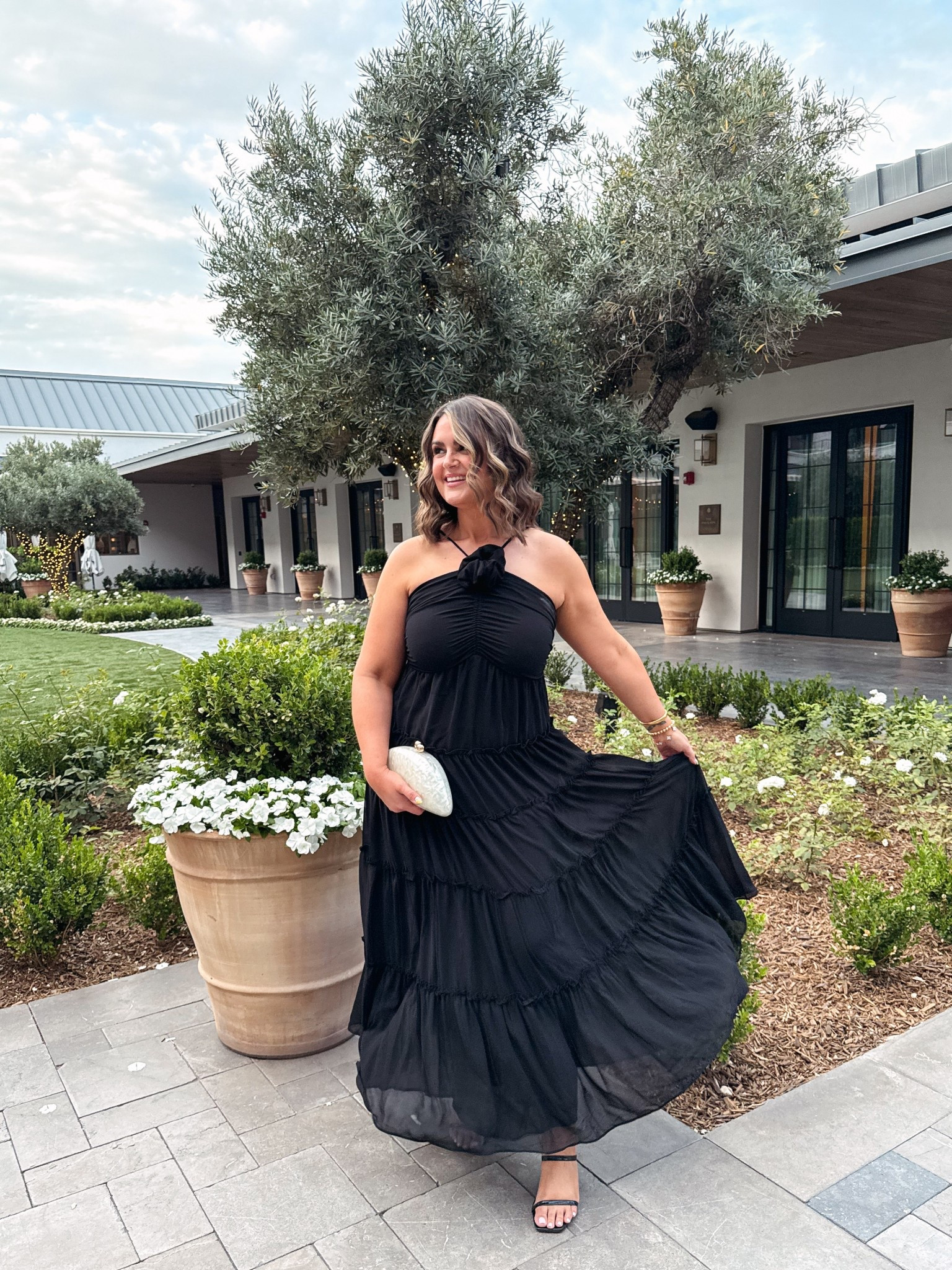 Wedding guest dress, date nightt

Dress, large (code ITSCOURTNEY20)
Shoes, 10 (true to size)

Date night, long dress, black dress, little black dress, wedding guest dress, party dress, flowy dress, size 12, size 14, midsize, curvy friendly dresses

#LTKWedding #LTKMidsize #LTKParties