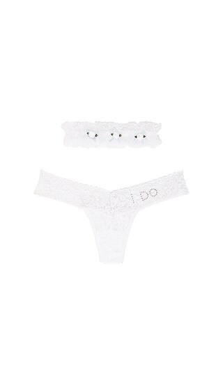 Hanky Panky I Do Box Set Low Rise Thong And Garter in White. | Revolve Clothing (Global)