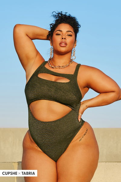 Love Los Angeles Ribbed Cutout Plus Size One Piece Swimsuit | Cupshe