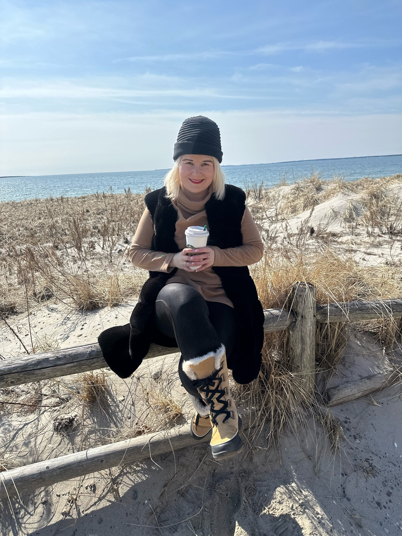 Winter wear looks. 

#LTKHoliday #LTKSeasonal #LTKtravel