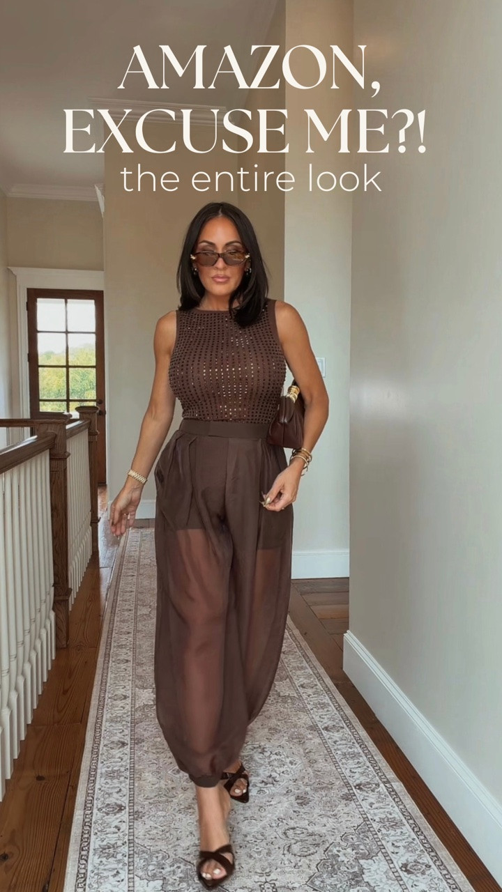Not me putting together this entire outfit with absolutely nowhere to go. 😂 But when Amazon is giving THIS… plans can be made. 🤎