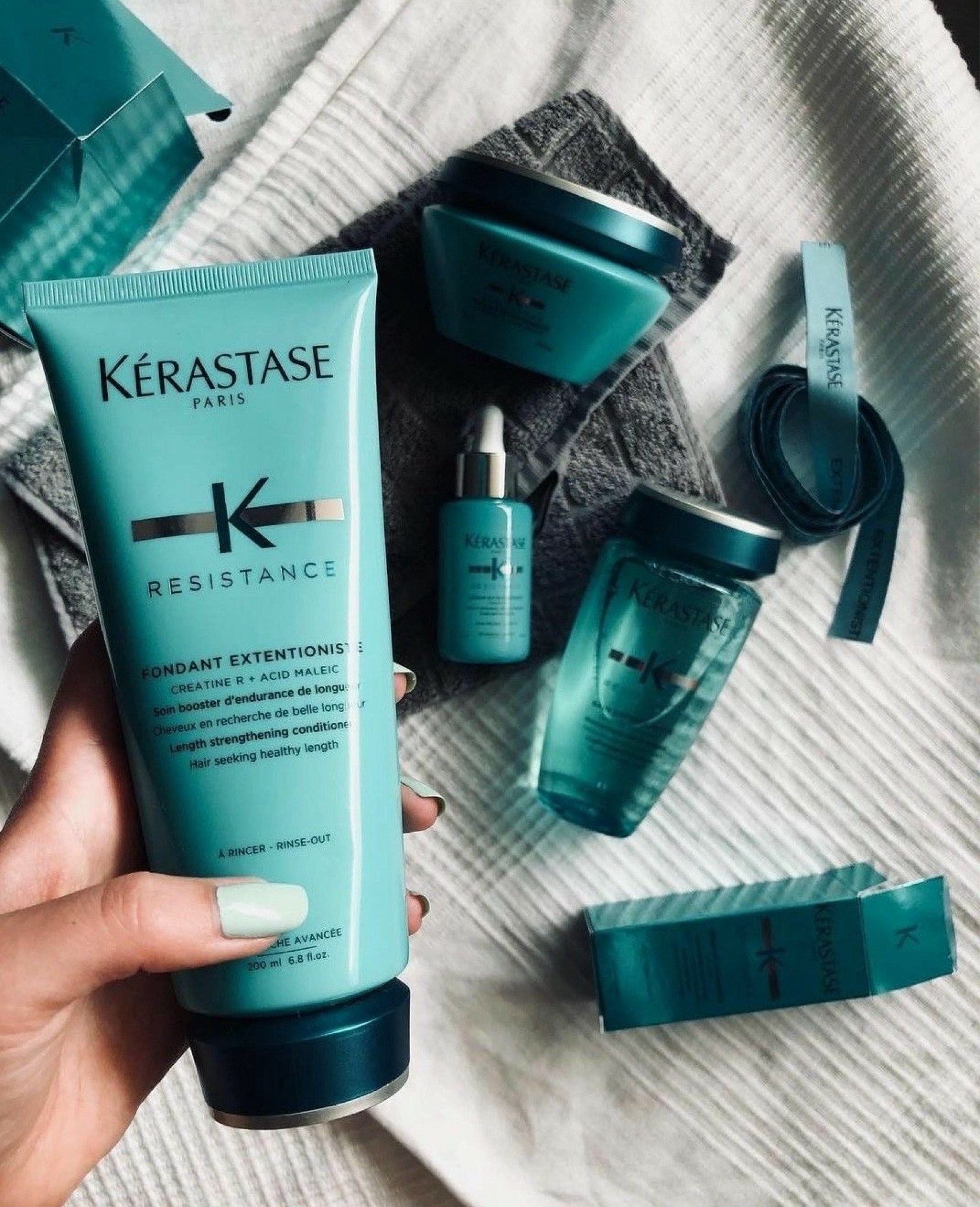Si tienes el cabello maltratado tienes que botar esta línea azul 🩵de kerastase ✨